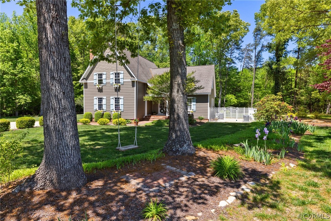 8348 Mt Eagle Road Ashland, VA 23005 - Photo 4 of 45 Gallery Image 4