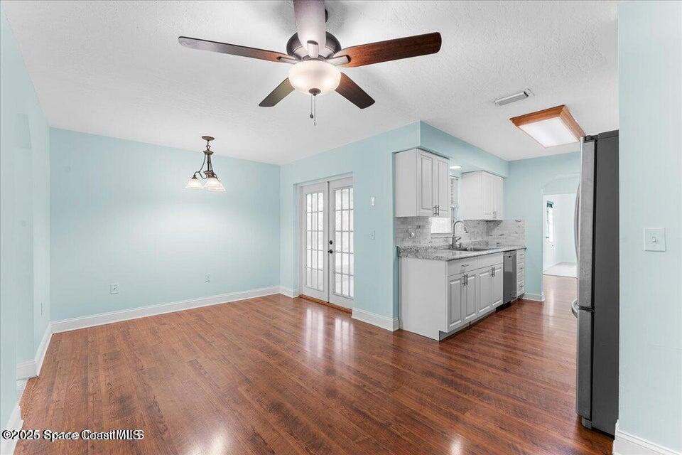 1527 Spruce Road Melbourne, FL 32935 - Photo 19 of 24 family room