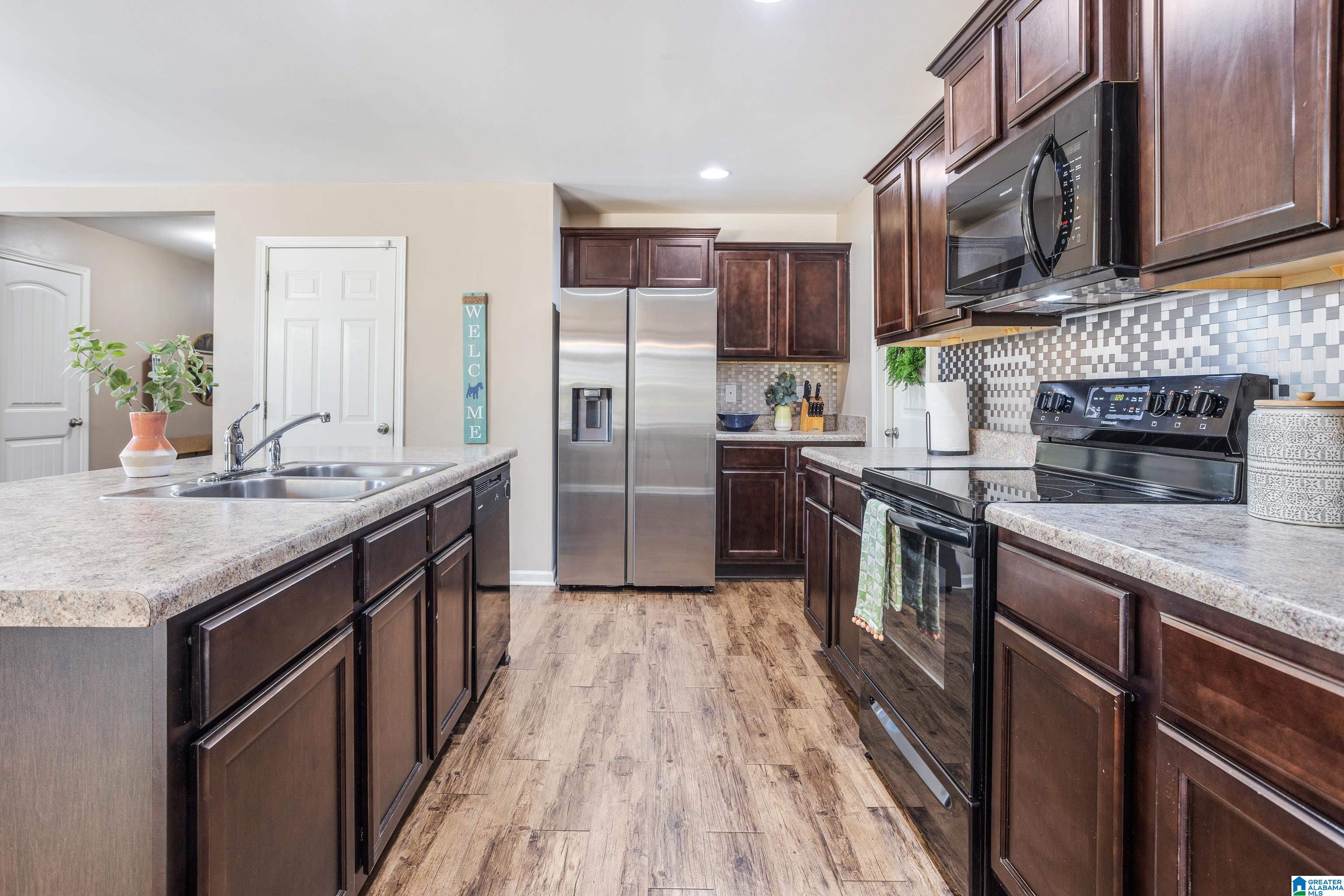 308 Reed Way Kimberly, AL 35091 - Photo 11 of 47 Gallery Image 11