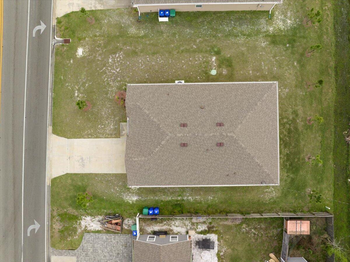 1072 Roseland Road Sebastian, FL 32958 - Photo 41 of 47 view of a pool