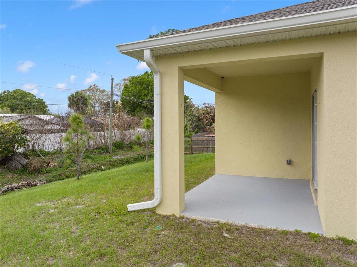 1072 Roseland Road Sebastian, FL 32958 - Photo 45 of 47