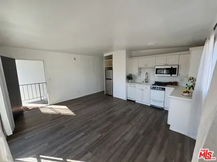 $2,695,000 | 35 23rd Avenue, Venice, CA 90291