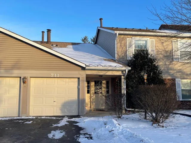 $249,900 | 715 North Deer Run Drive, Unit 715, Palatine, IL 60067