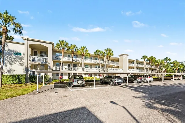 $117,000 | 940 Virginia Street, Unit 105, Dunedin, FL 34698