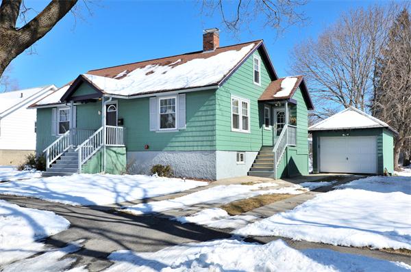 11 Knowles Road Worcester, MA 01602 - Photo 1 of 19 Gallery Image 1