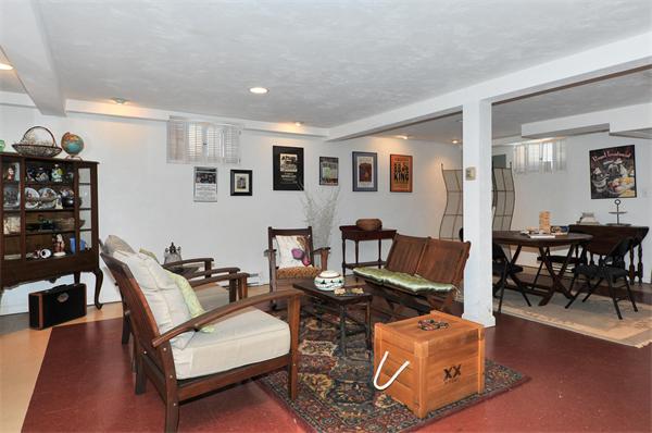 11 Knowles Road Worcester, MA 01602 - Photo 13 of 19 Gallery Image 13