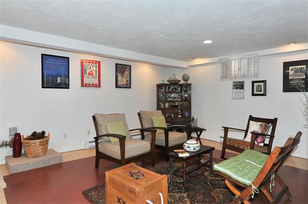 11 Knowles Road Worcester, MA 01602 - Photo 15 of 19 Gallery Image 15