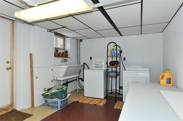 11 Knowles Road Worcester, MA 01602 - Photo 16 of 19 Gallery Image 16