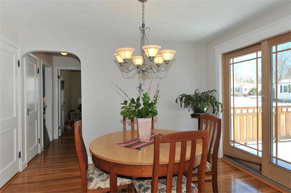 11 Knowles Road Worcester, MA 01602 - Photo 4 of 19 Gallery Image 4