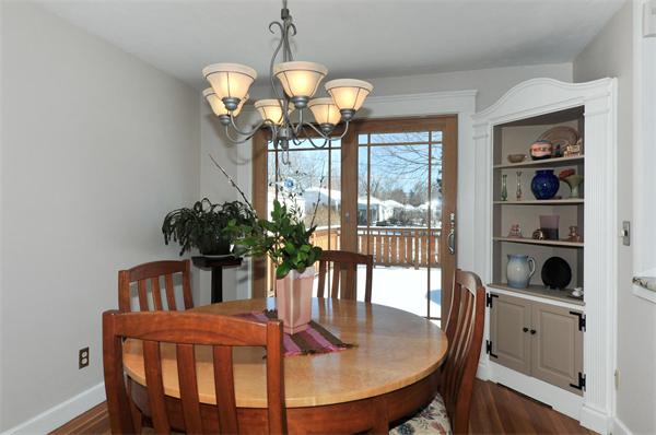 11 Knowles Road Worcester, MA 01602 - Photo 5 of 19 Gallery Image 5