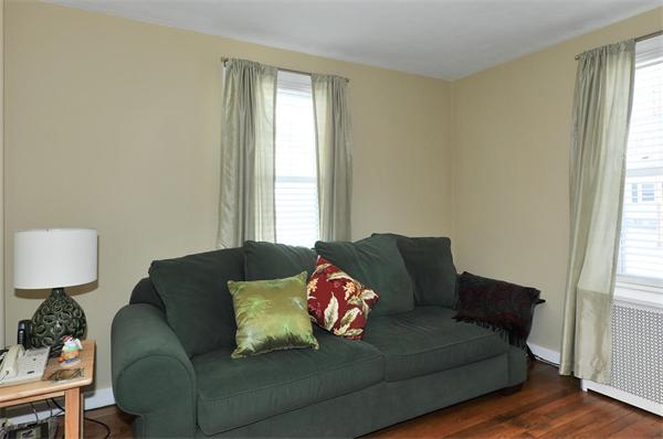 11 Knowles Road Worcester, MA 01602 - Photo 10 of 19 Gallery Image 10
