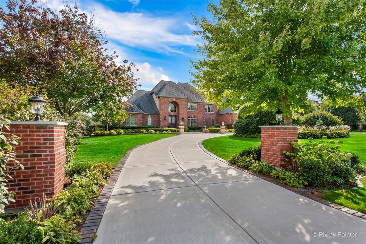 36W535 Hunters Gate Road St. Charles, IL 60175 - Photo 12 of 45