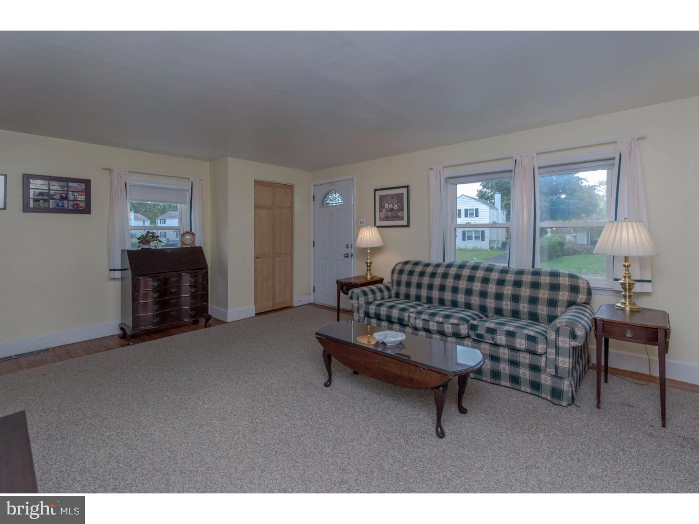 313 Garth Road Oreland, PA 19075 - Photo 3 of 14 Gallery Image 3