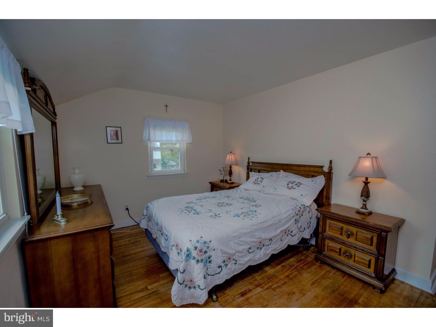 313 Garth Road Oreland, PA 19075 - Photo 9 of 14 Gallery Image 9