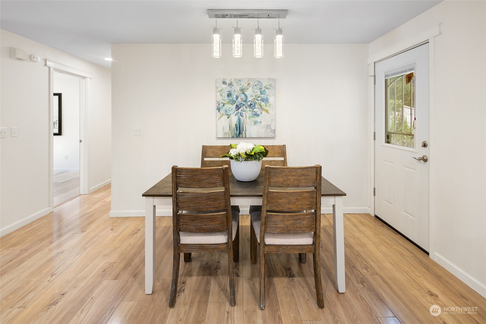 304 Lakeview Road Lynnwood, WA 98087 - Photo 12 of 33 Gallery Image 12