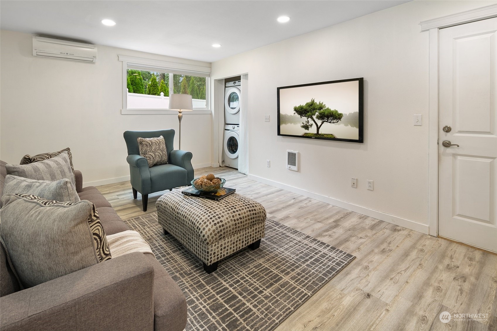 304 Lakeview Road Lynnwood, WA 98087 - Photo 18 of 33 Gallery Image 18