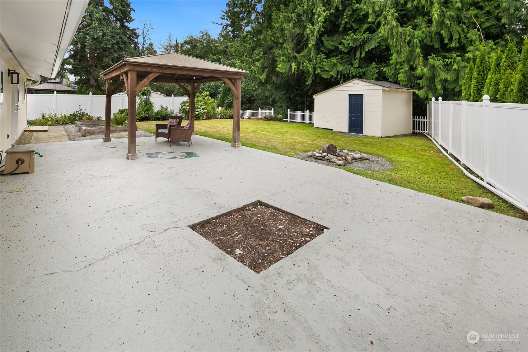 304 Lakeview Road Lynnwood, WA 98087 - Photo 31 of 33 Gallery Image 31