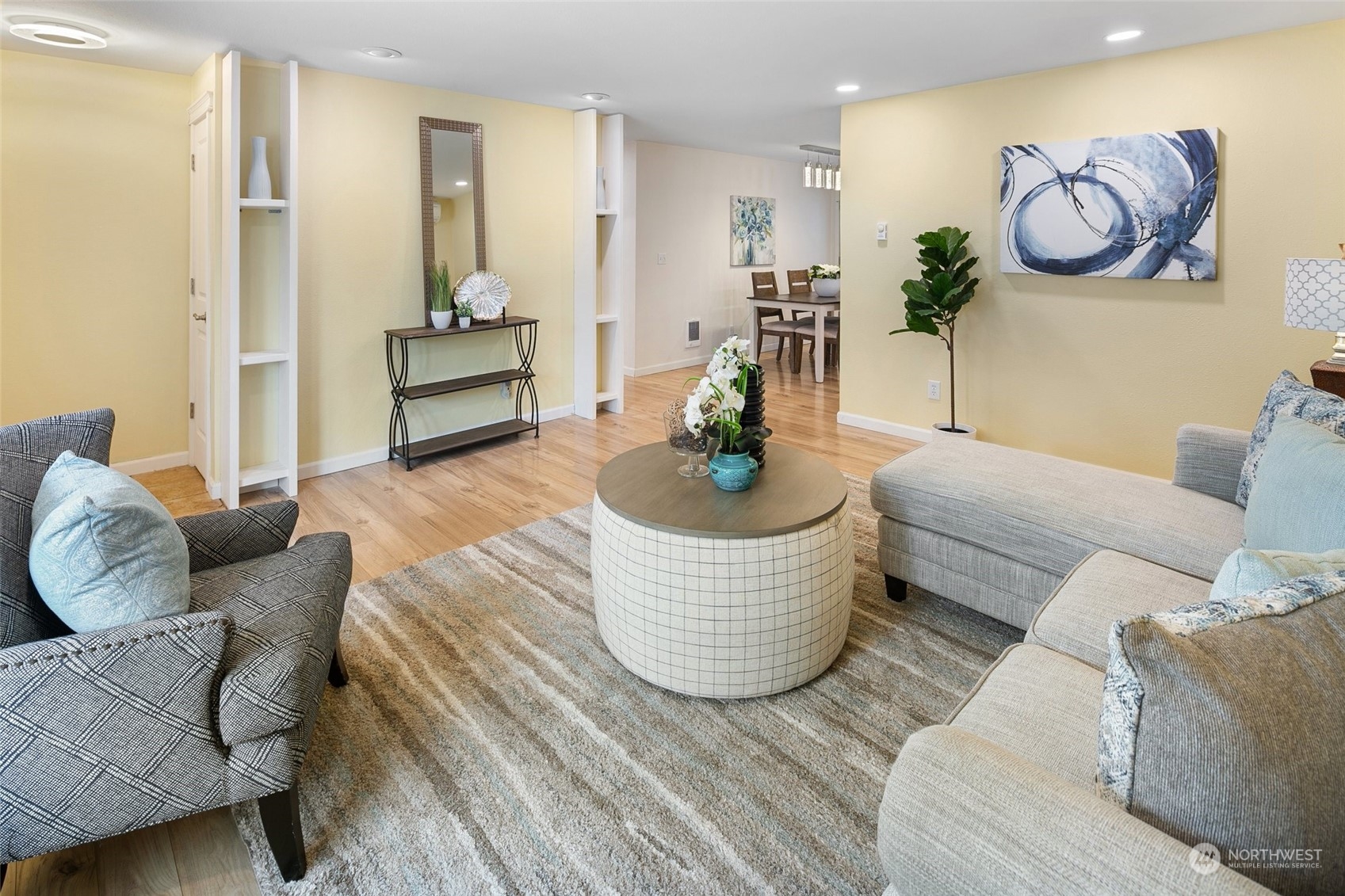 304 Lakeview Road Lynnwood, WA 98087 - Photo 6 of 33 Gallery Image 6