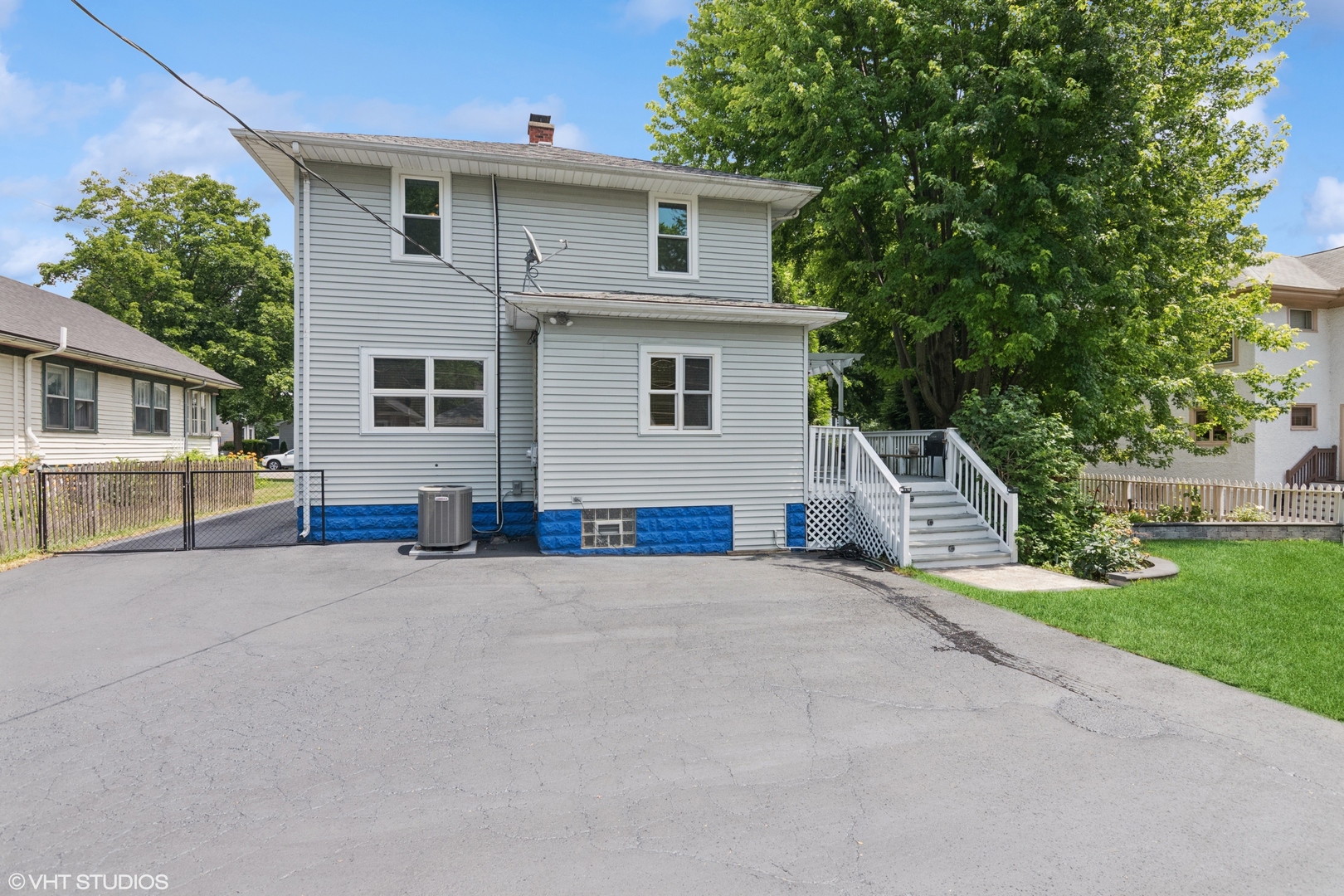 32 Anderson Boulevard Geneva, IL 60134 - Photo 23 of 30