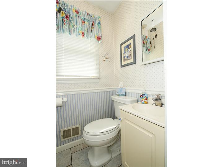 62 Whitehall Road Hamilton, NJ 08690 - Photo 7 of 22
