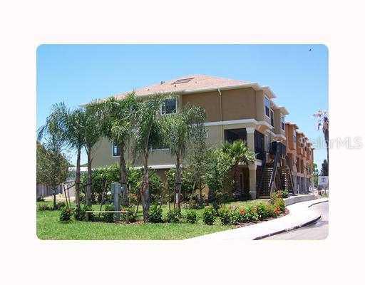 598 Bella Loop, Unit 2 Dunedin, FL 34698 - Photo 1 of 1 Exterior Front