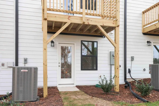 $1,890 | 3615 Elm Grv Lane, Raleigh, NC 27604