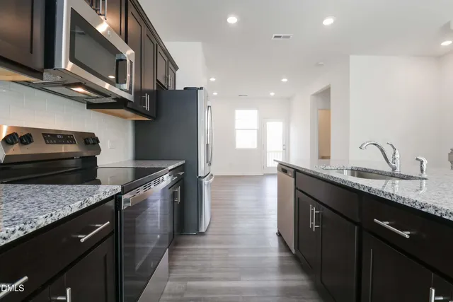 $1,890 | 3615 Elm Grv Lane, Raleigh, NC 27604