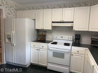 7620 Grapevine Road Lewisville, NC 27023 - Photo 12 of 49 Kitchen
