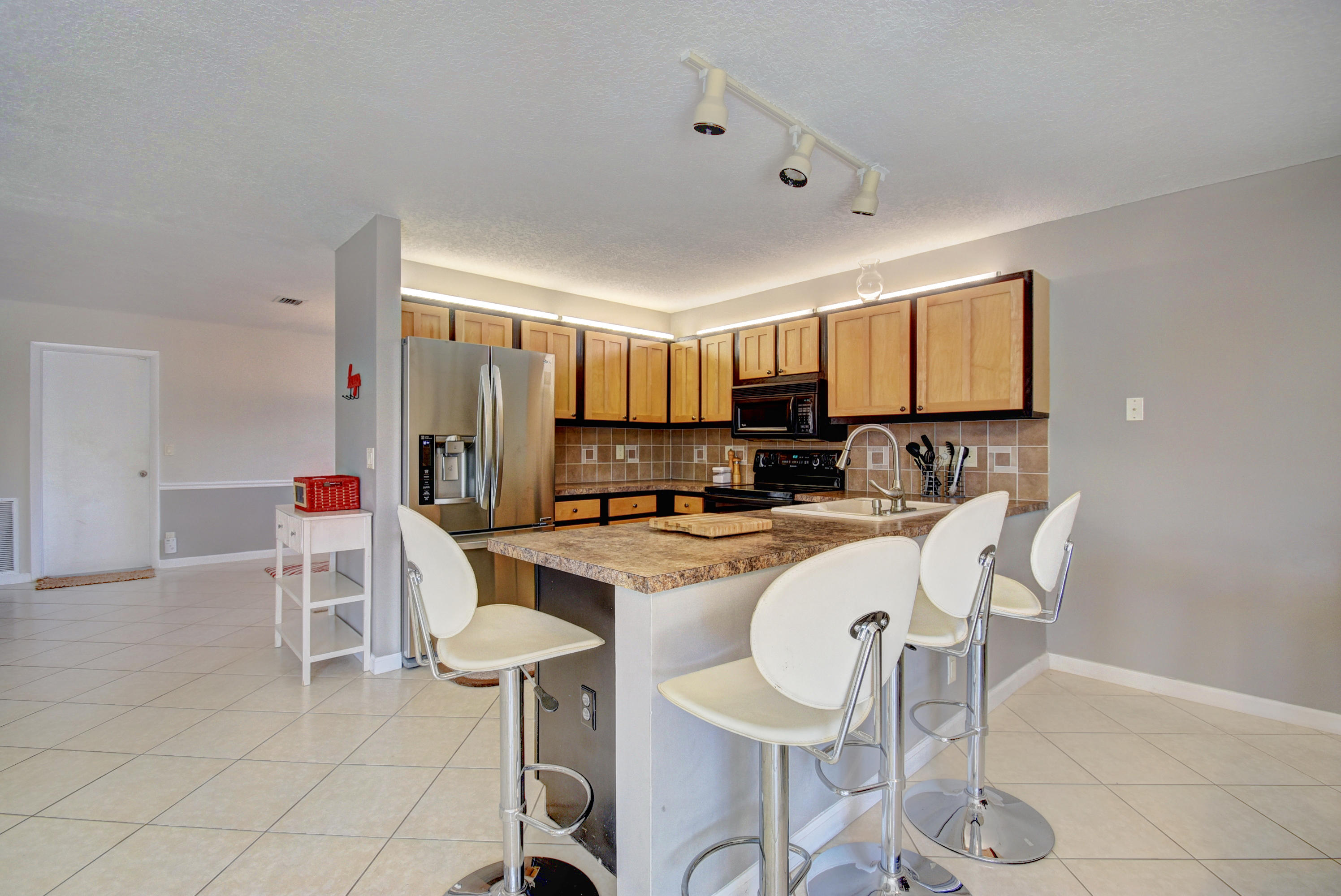 4574 Brandywine Drive Boca Raton, FL 33487 - Photo 15 of 37 Kitchen2