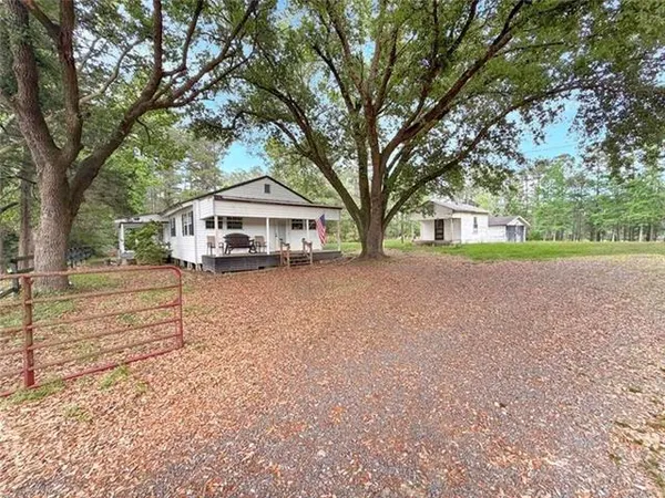 $199,900 | 6949 Highway 8, Leesville, LA 71446