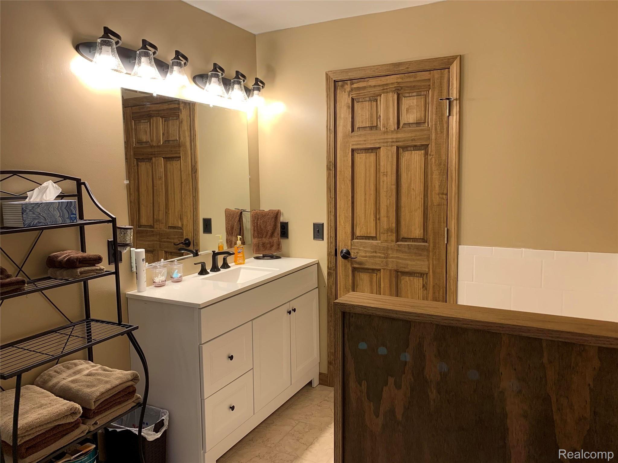 1299 Turrill Road Lapeer, MI 48446 - Photo 24 of 48 unnamed (26).jpg