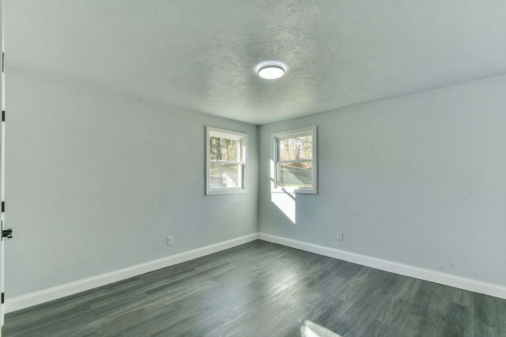 69 Southbridge Road Dudley, MA 01571 - Photo 20 of 24 Gallery Image 20