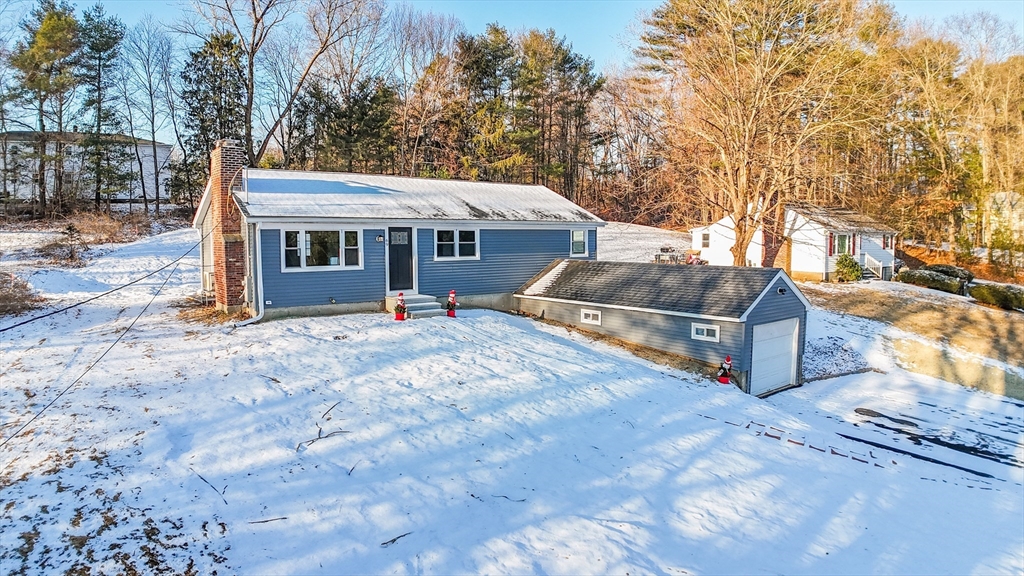 69 Southbridge Road Dudley, MA 01571 - Photo 2 of 24 Gallery Image 2