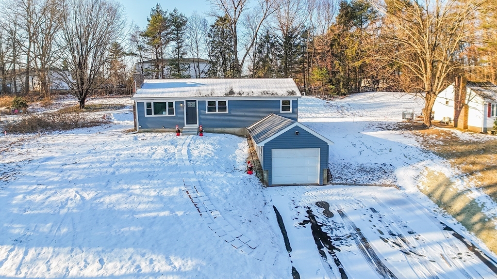 69 Southbridge Road Dudley, MA 01571 - Photo 3 of 24 Gallery Image 3