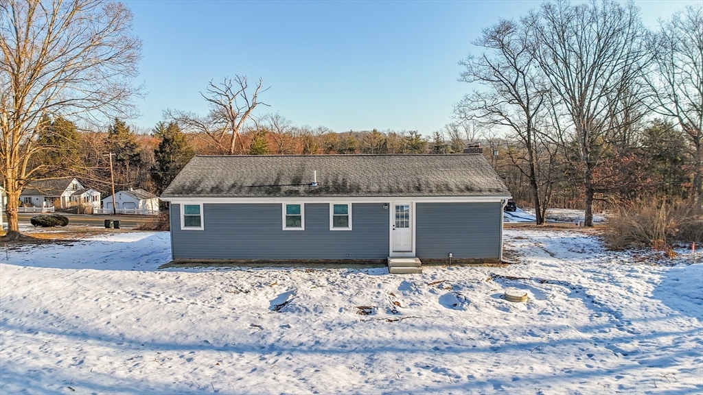 69 Southbridge Road Dudley, MA 01571 - Photo 6 of 24 Gallery Image 6