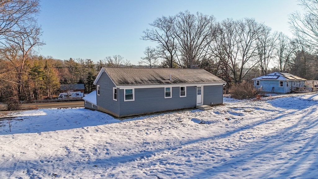 69 Southbridge Road Dudley, MA 01571 - Photo 7 of 24 Gallery Image 7