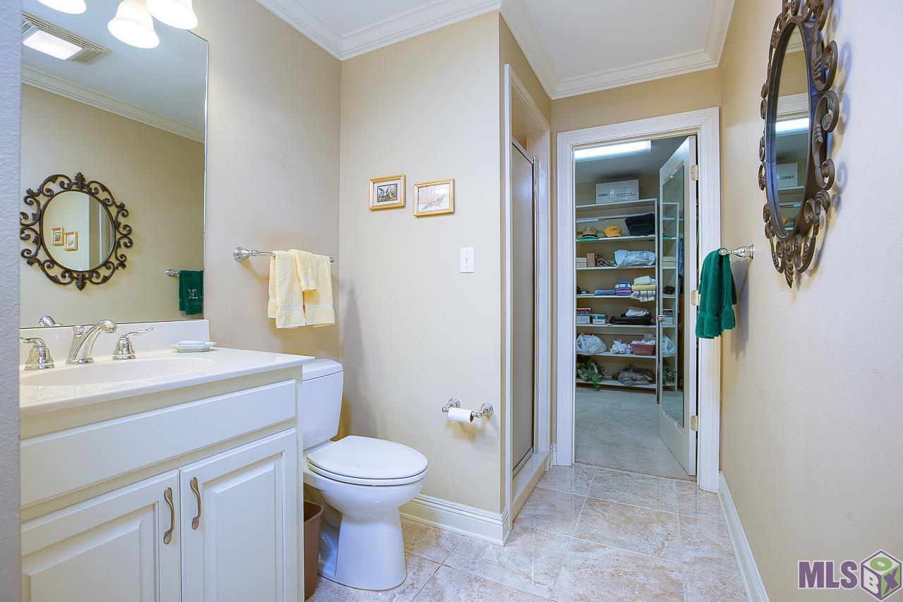 2025 Tamarix Street Baton Rouge, LA 70808 - Photo 23 of 35 Fourth Bathroom