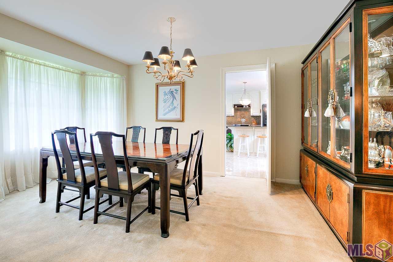 2025 Tamarix Street Baton Rouge, LA 70808 - Photo 3 of 35 Formal Dining Room