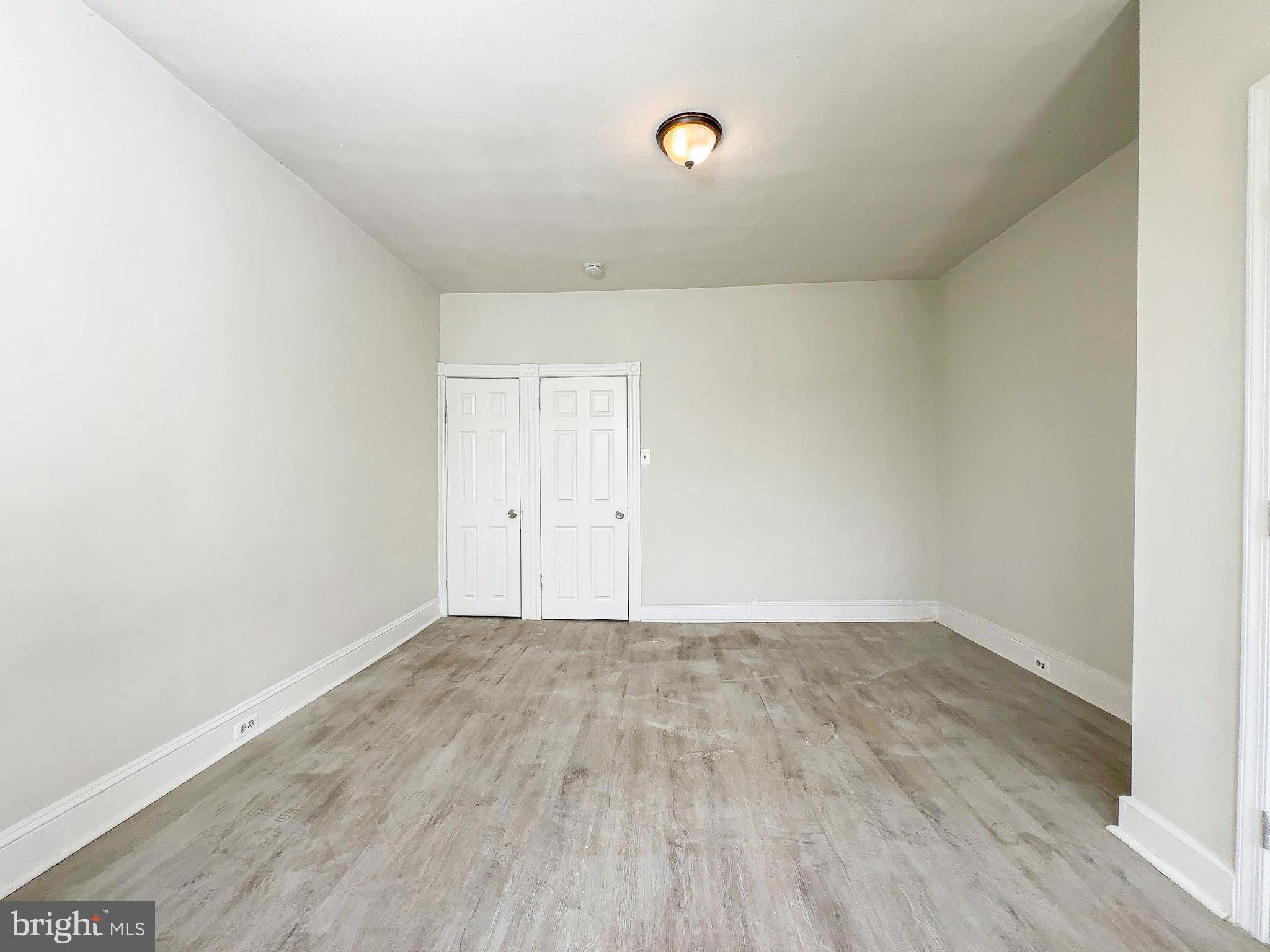 3010 Grayson Street Baltimore, MD 21216 - Photo 4 of 23
