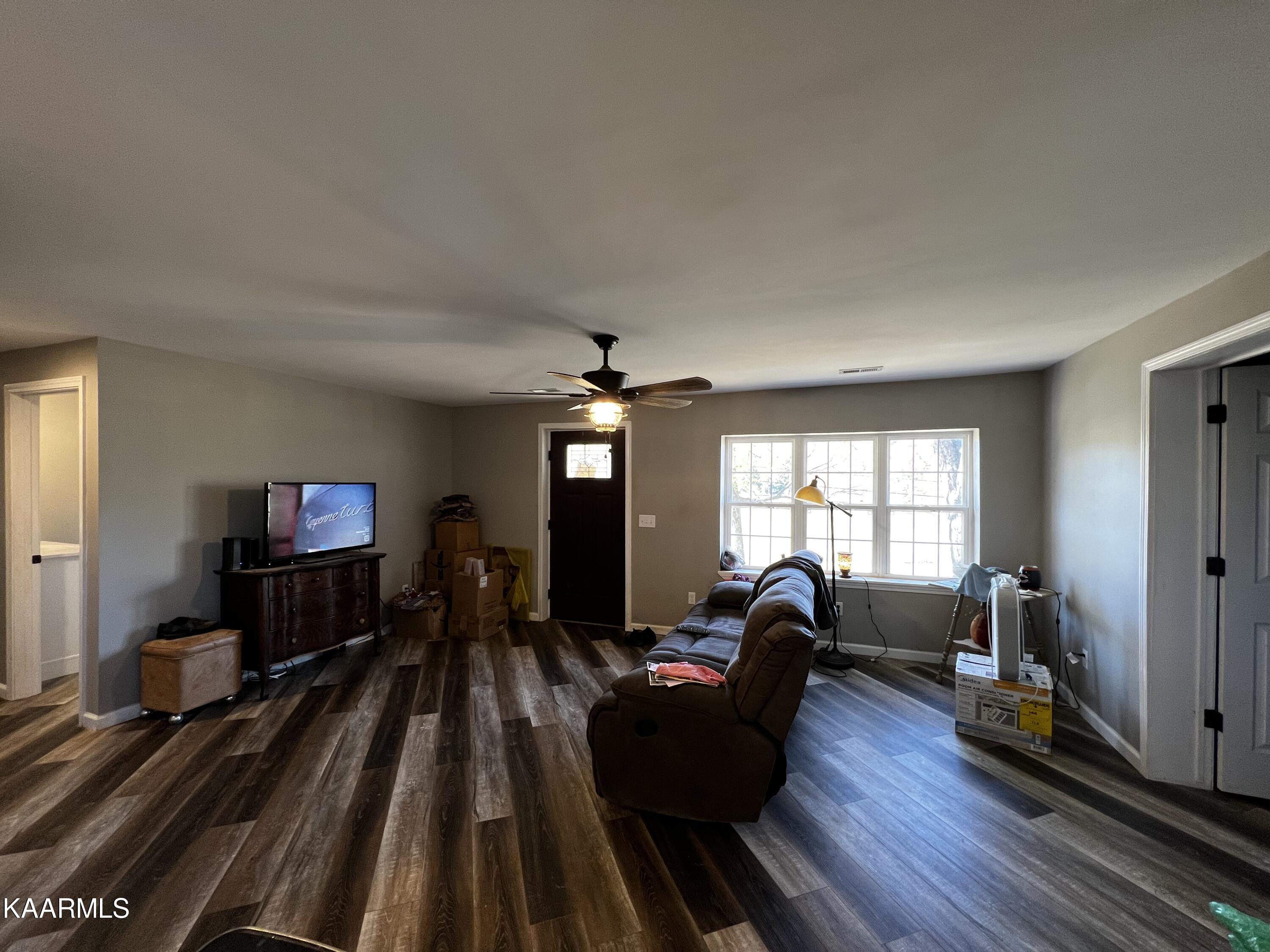 4893 Rough Creek Road London, KY 40744 - Photo 20 of 43 1D1A7E29-AB39-4C03-872F-02B4758E1917