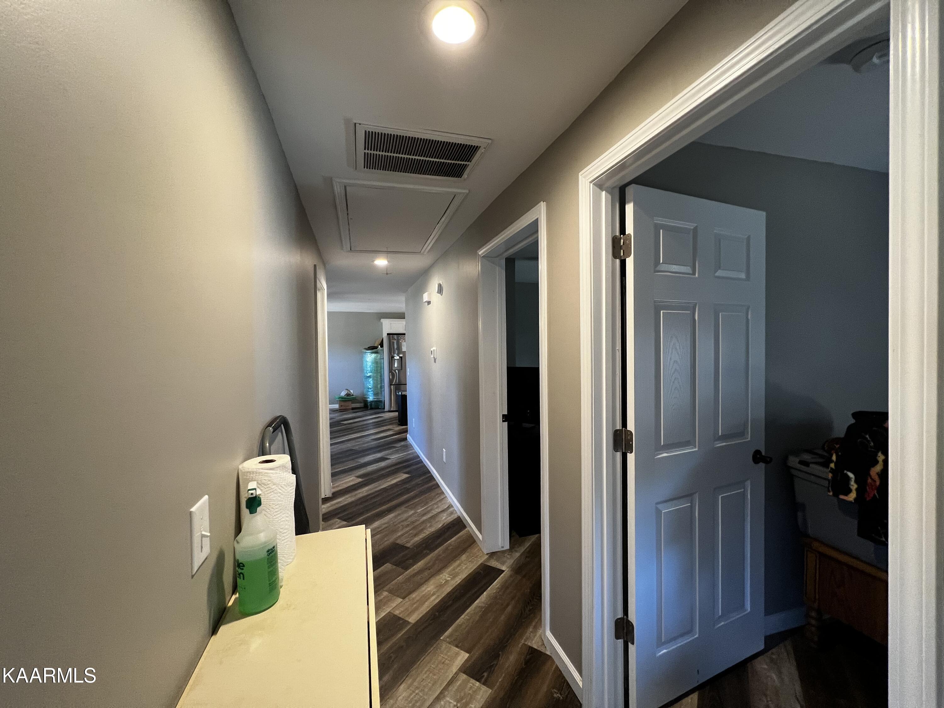 4893 Rough Creek Road London, KY 40744 - Photo 31 of 43 C6FDC6DE-438F-41AB-B8E5-2E3C8B2EEFDA