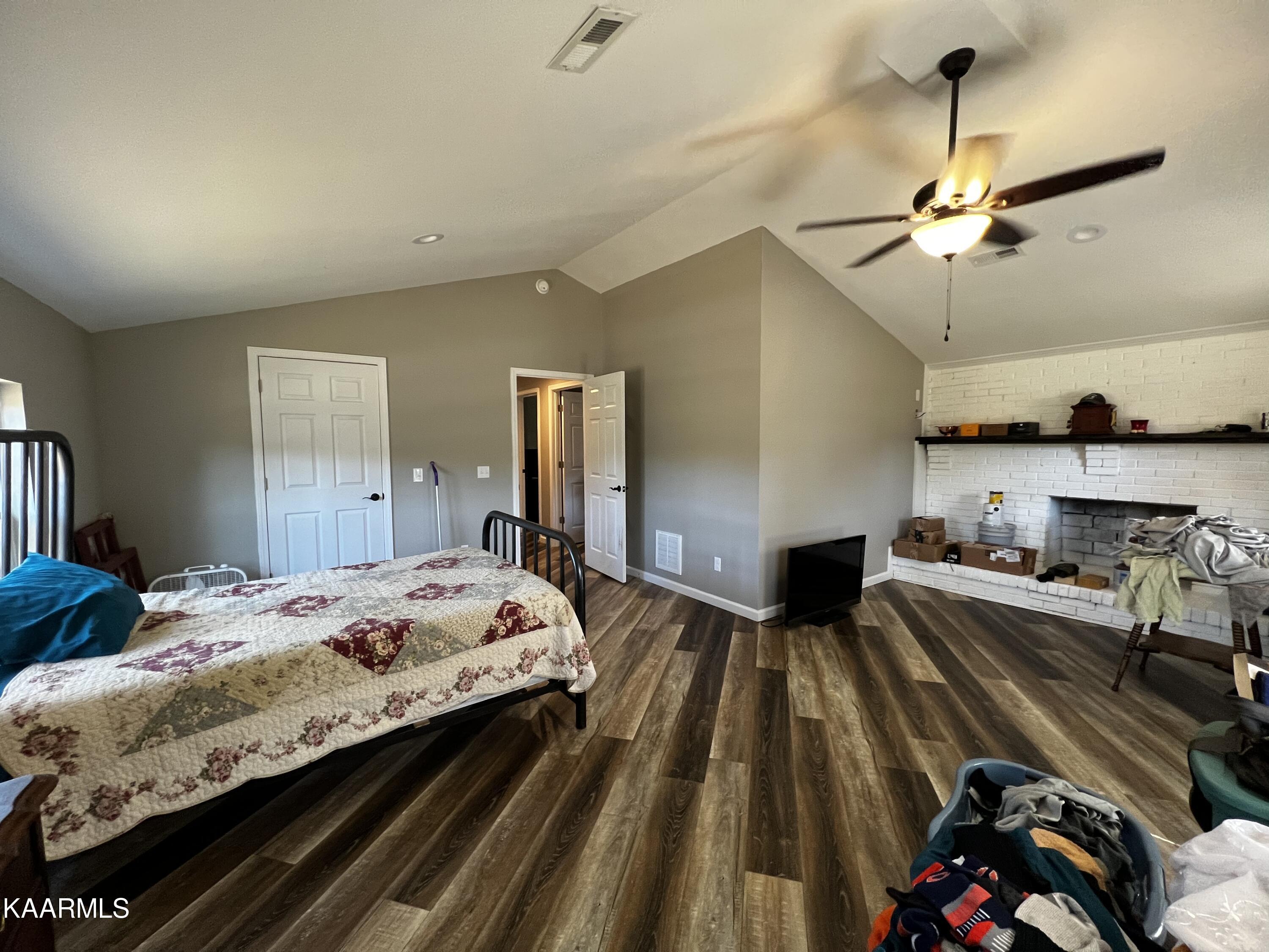 4893 Rough Creek Road London, KY 40744 - Photo 41 of 43 B924E7F7-6DA3-4B5A-9496-70937F0BCD50