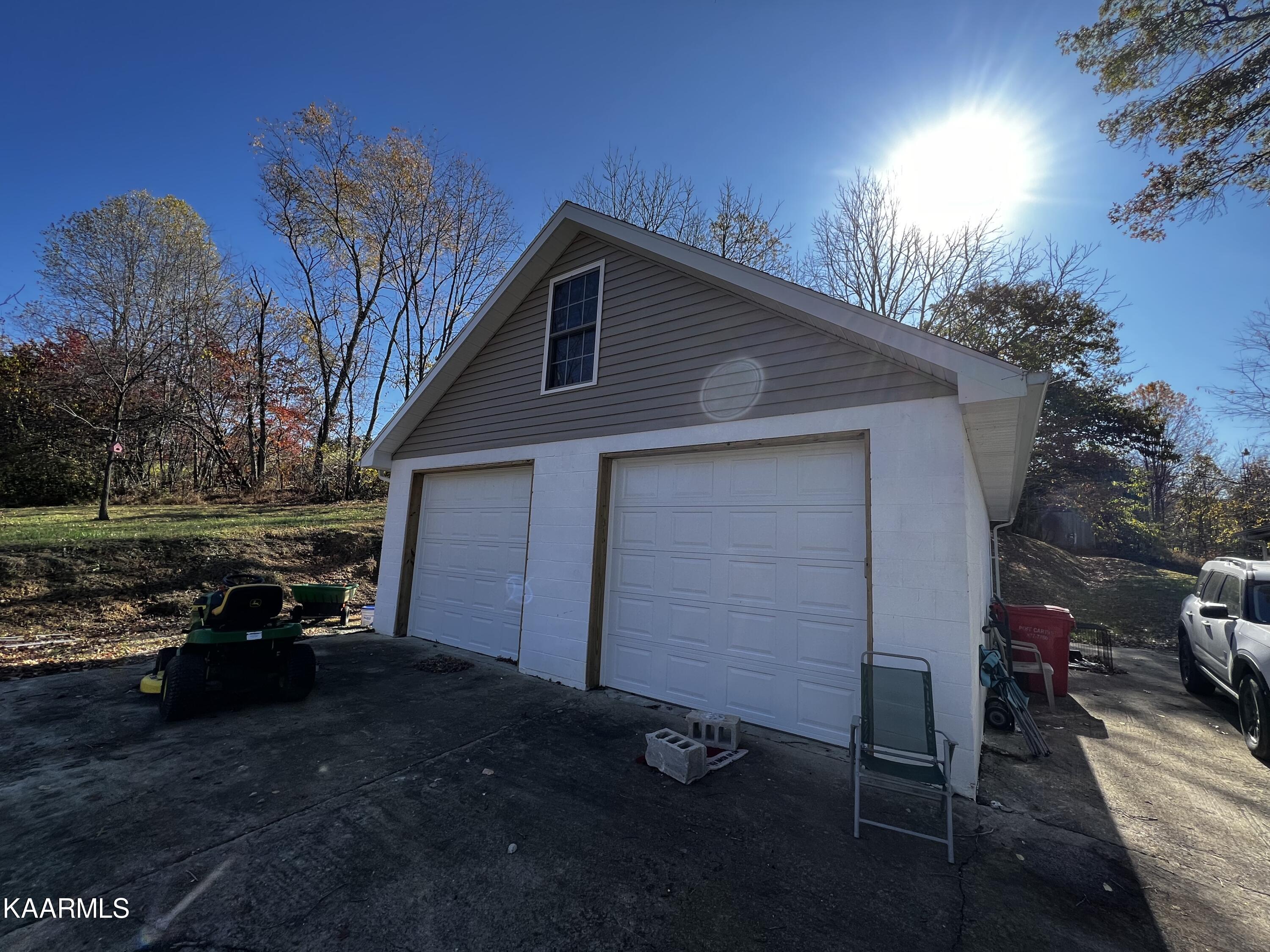 4893 Rough Creek Road London, KY 40744 - Photo 6 of 43 07E1DEFE-732E-4B16-8651-DC0D4593D396