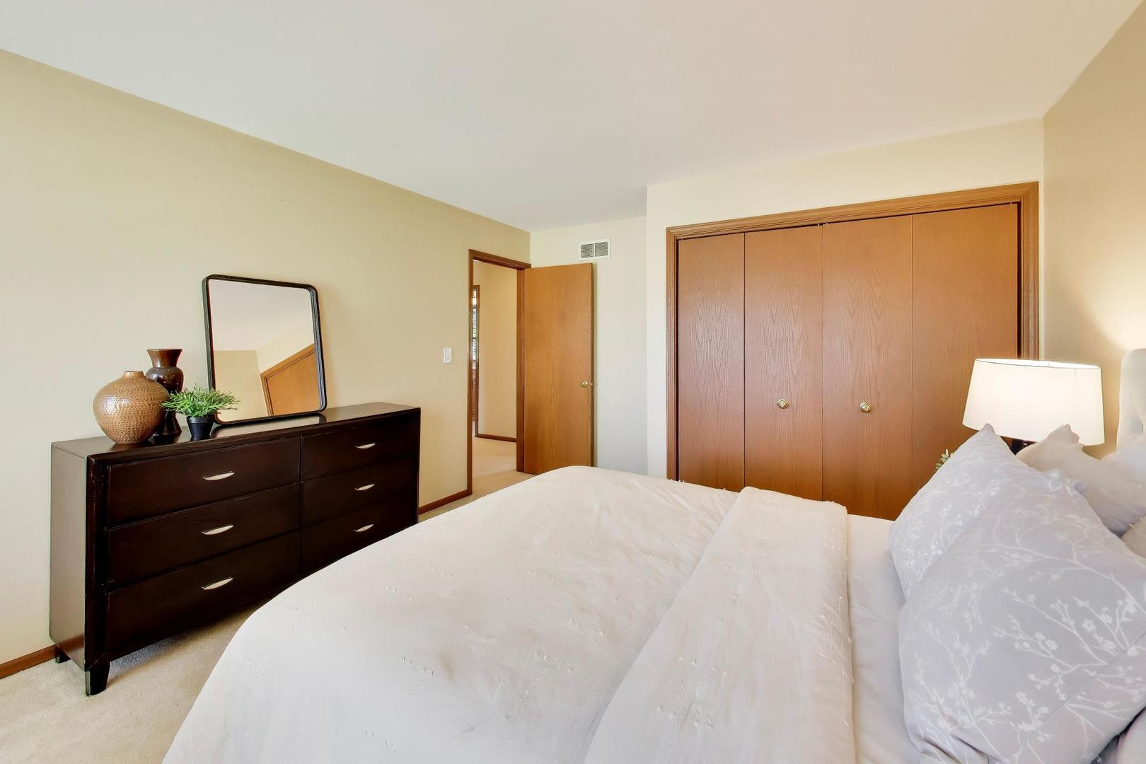 530 Cypress Bridge Road Lake Zurich, IL 60047 - Photo 27 of 44