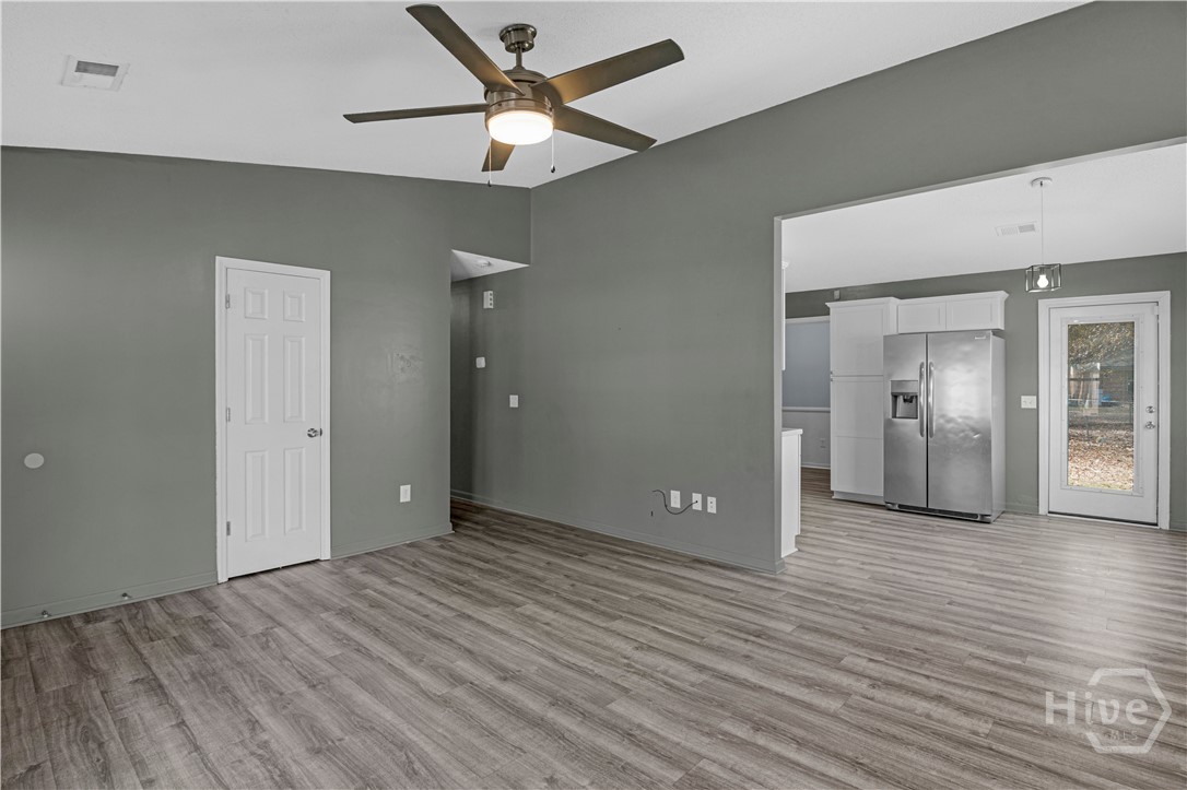 649 Honey Ridge Lane Hinesville, GA 31313 - Photo 7 of 24