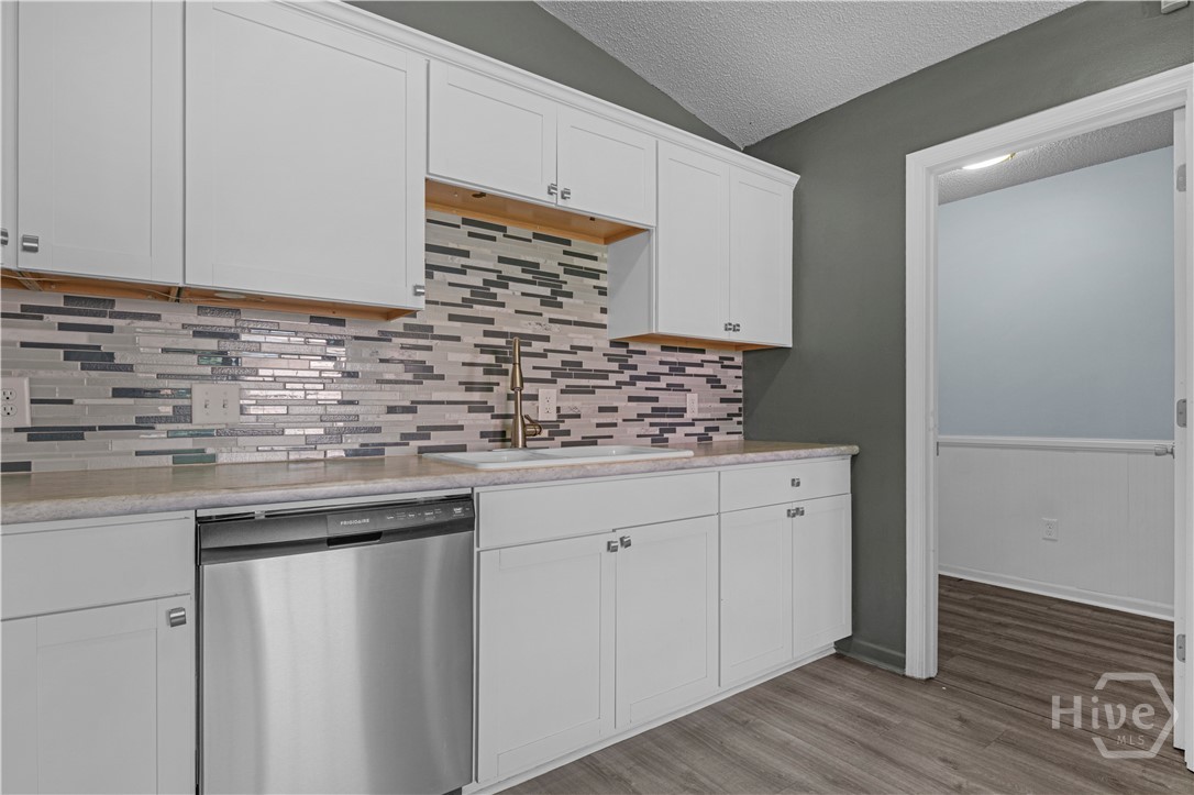 649 Honey Ridge Lane Hinesville, GA 31313 - Photo 9 of 24