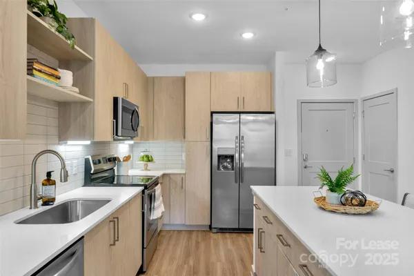 $1,519 | 9821 Research Drive, Unit LOUIS A6, Charlotte, NC 28262