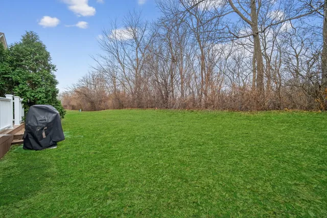 $450,000 | 334 Buckingham Court, Lombard, IL 60148