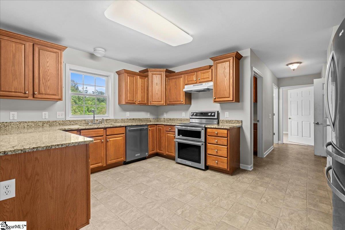 5223 Neely Ferry Road Laurens, SC 29360 - Photo 13 of 50