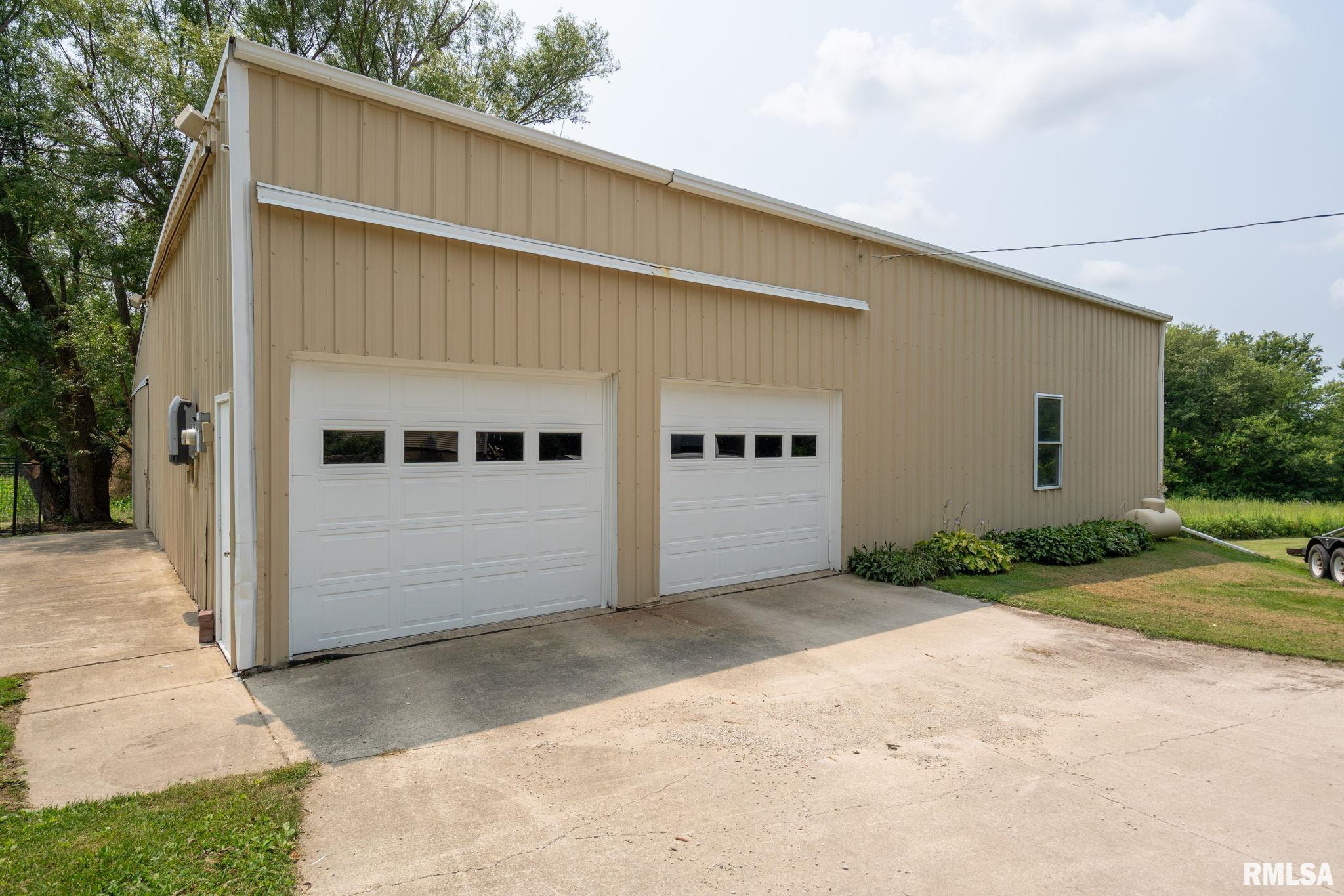 2318 South Country Road Galva, IL 61434 - Photo 54 of 93